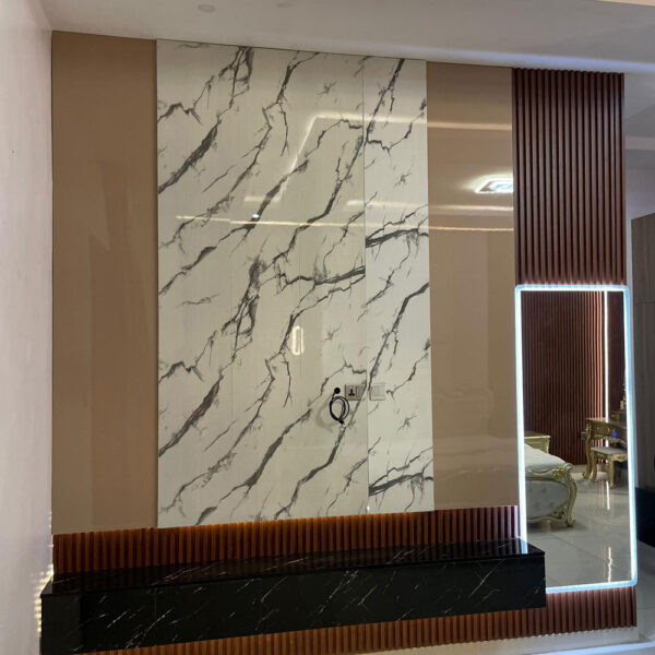 Dominion Series 1 Room TV Console